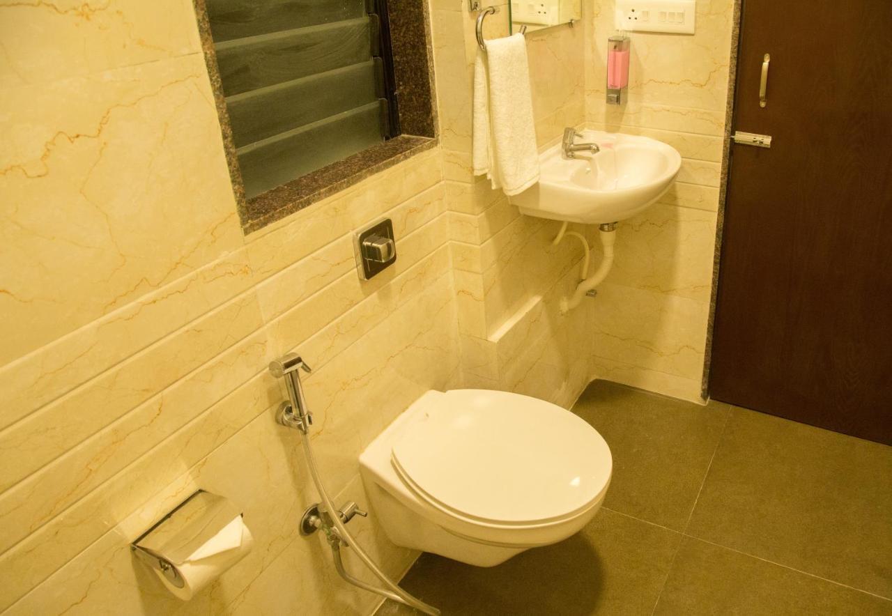Hotel Nirvana Alībāg Extérieur photo