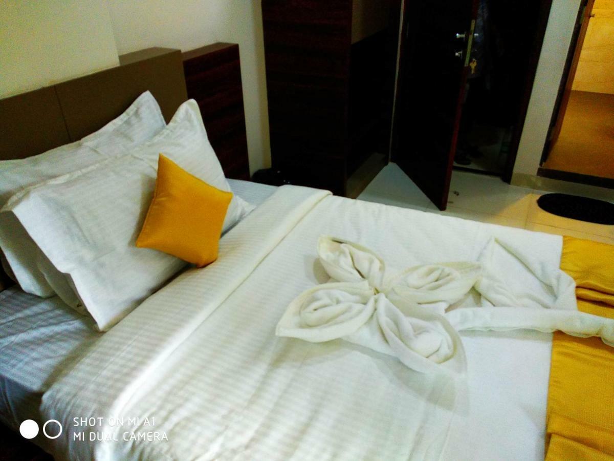 Hotel Nirvana Alībāg Extérieur photo